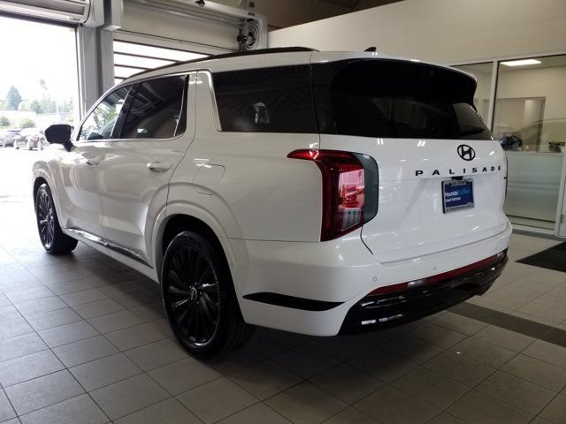 Certified 2025 Hyundai Palisade Calligraphy AWD/4WD image 18