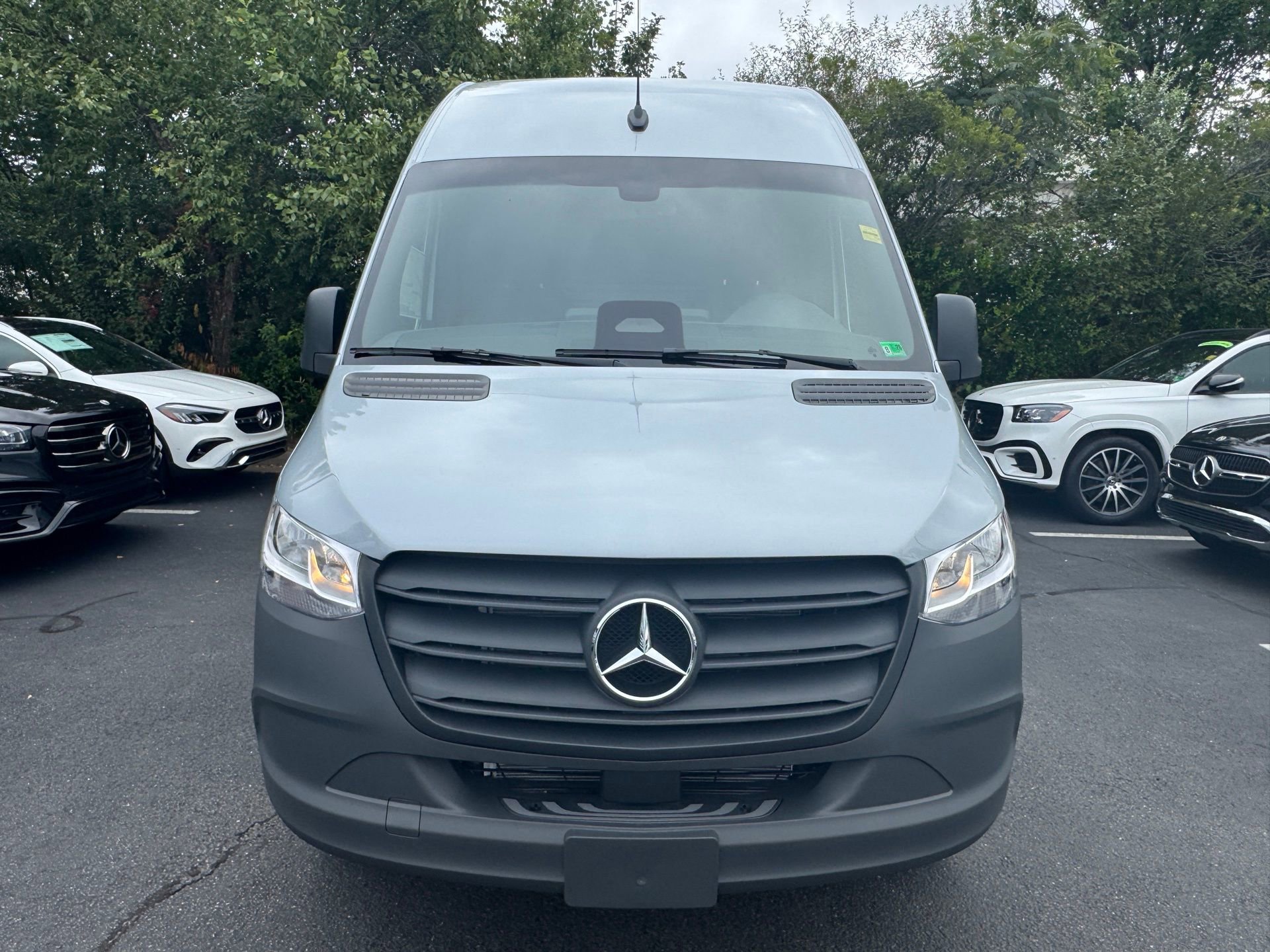 New 2025 Mercedes-Benz Sprinter 2500 image 2