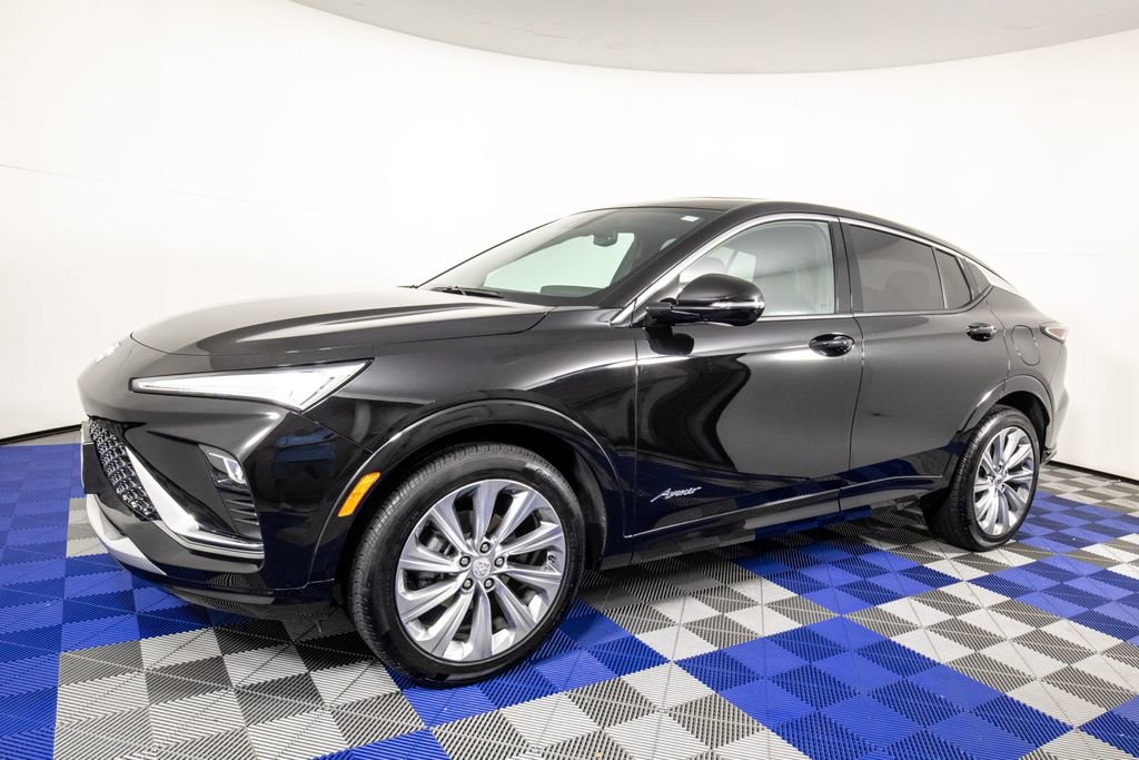 Used 2024 Buick Envista Avenir image 1