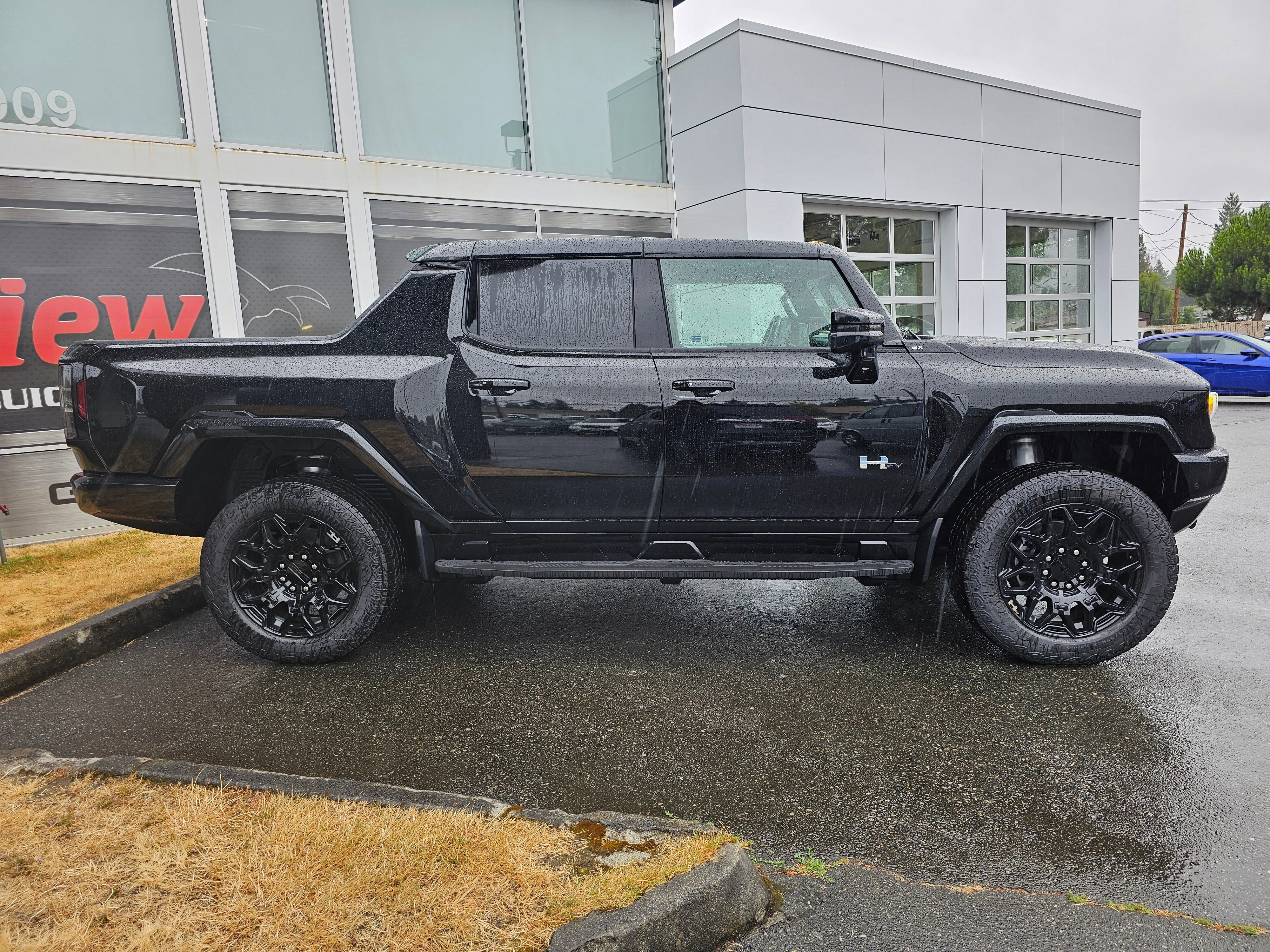 New 2024 GMC Hummer EV 2X image 8