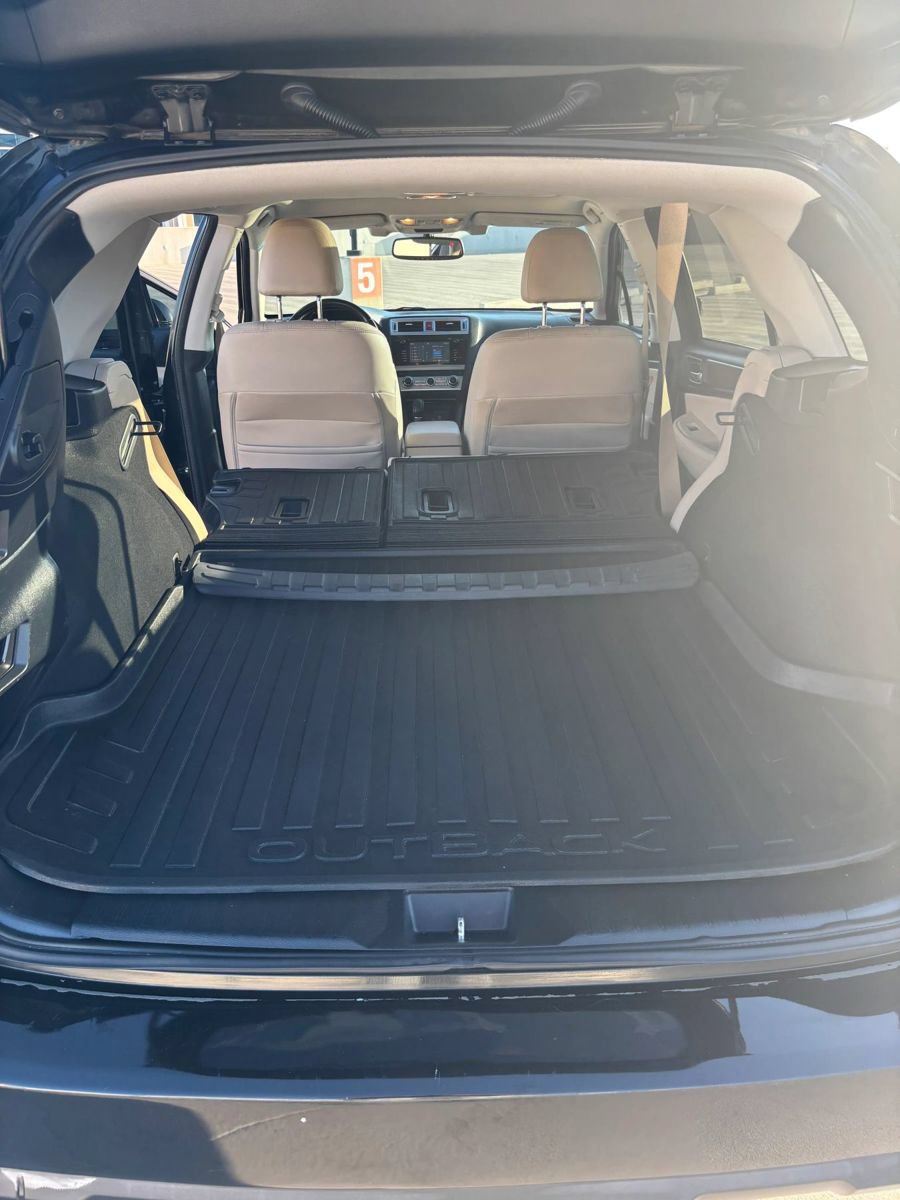 Used 2016 Subaru Outback 2.5i Limited AWD/4WD image 25
