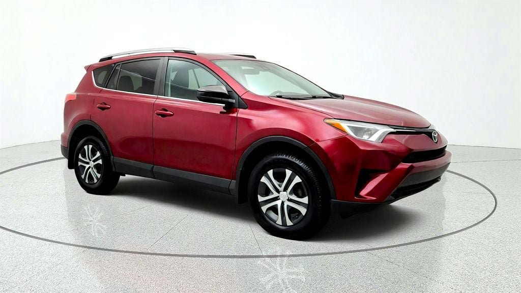 Used 2018 Toyota RAV4 LE w/ All Weather Liner Package AWD/4WD image 3
