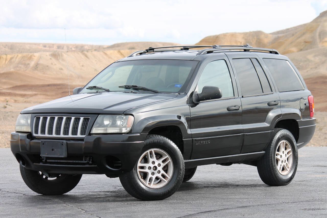 Used 2004 Jeep Grand Cherokee Laredo w/ Convenience Group AWD/4WD image 4