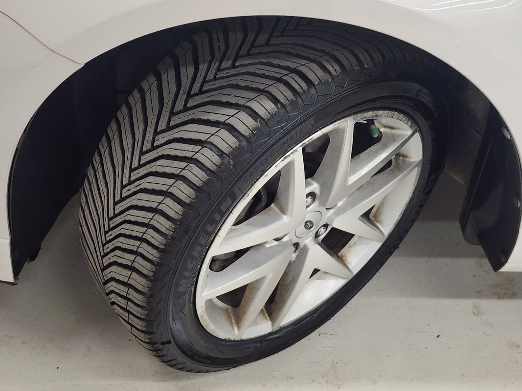 Used 2012 Ford Fusion SEL image 28