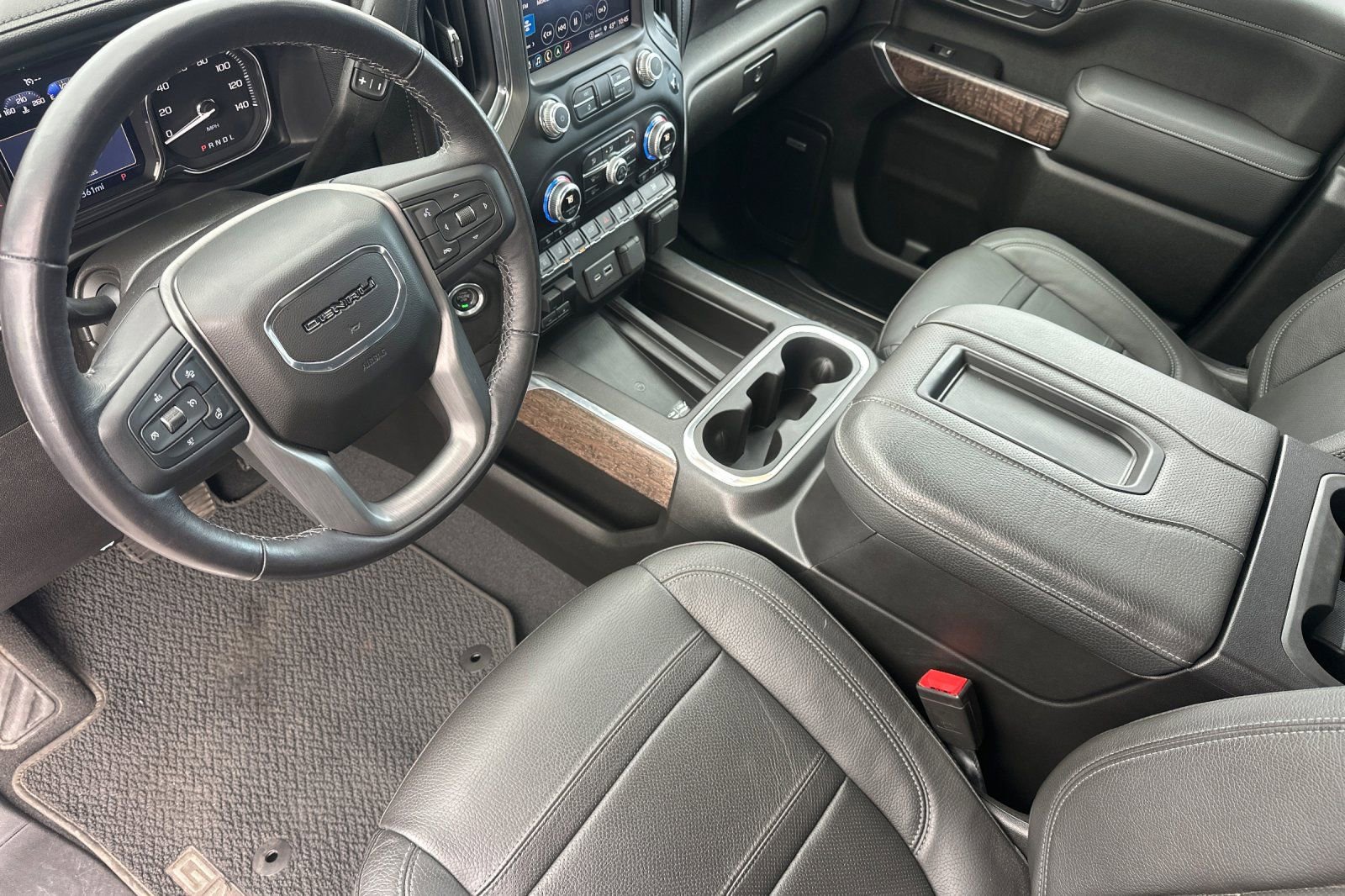Used 2022 GMC Sierra 3500 Denali image 9