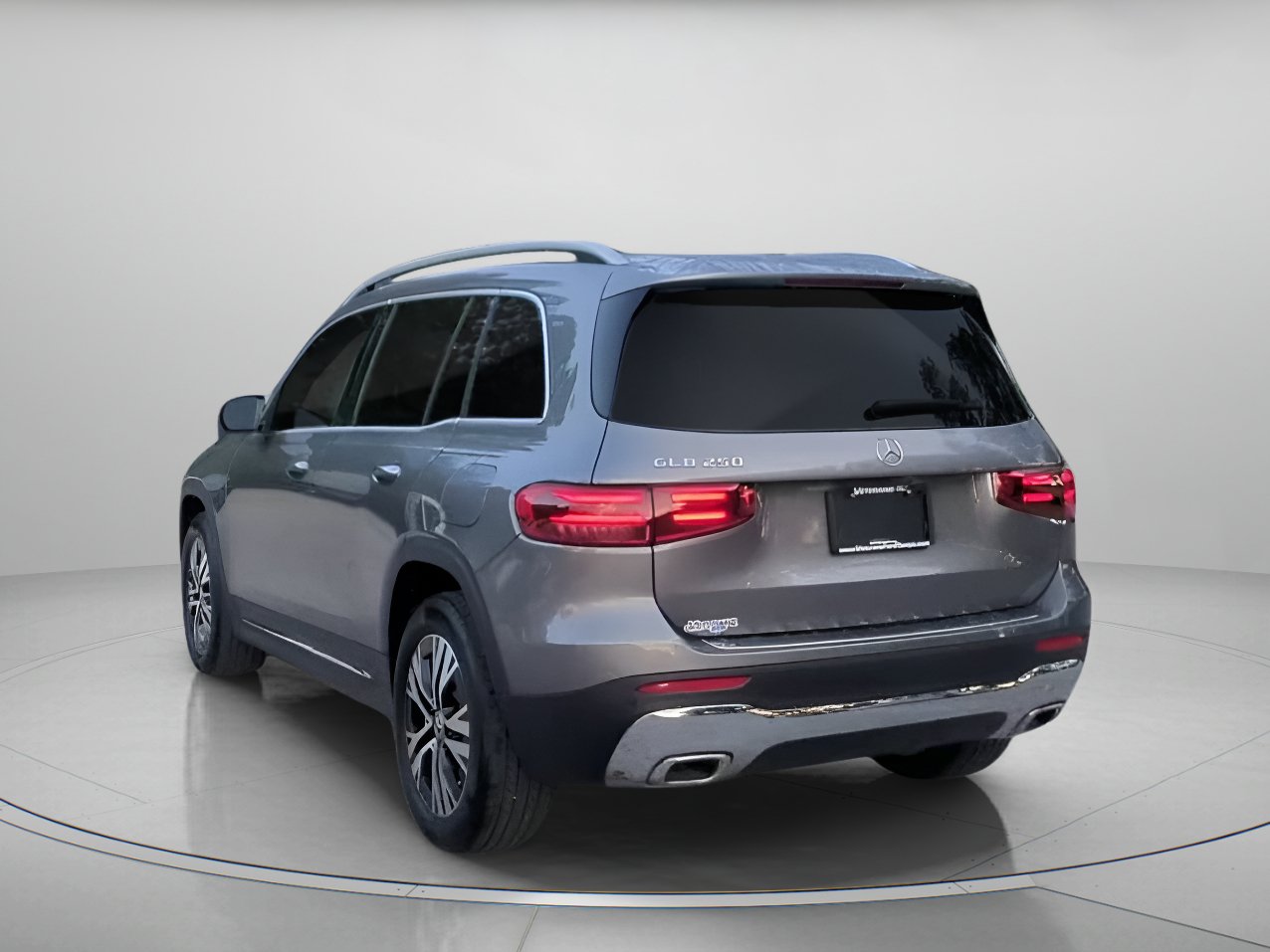 Used 2026 Mercedes-Benz GLB 250 w/ Exclusive Package image 21
