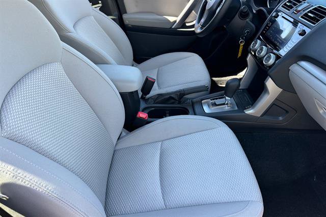 Used 2016 Subaru Forester 2.5i Premium w/ Popular Package #1 AWD/4WD image 16