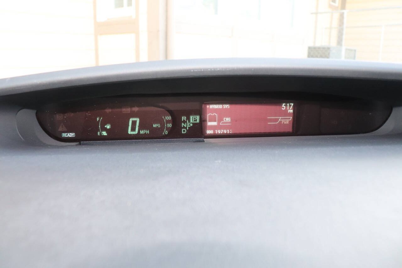 Used 2010 Toyota Prius Four w/ Navigation Pkg FWD image 19