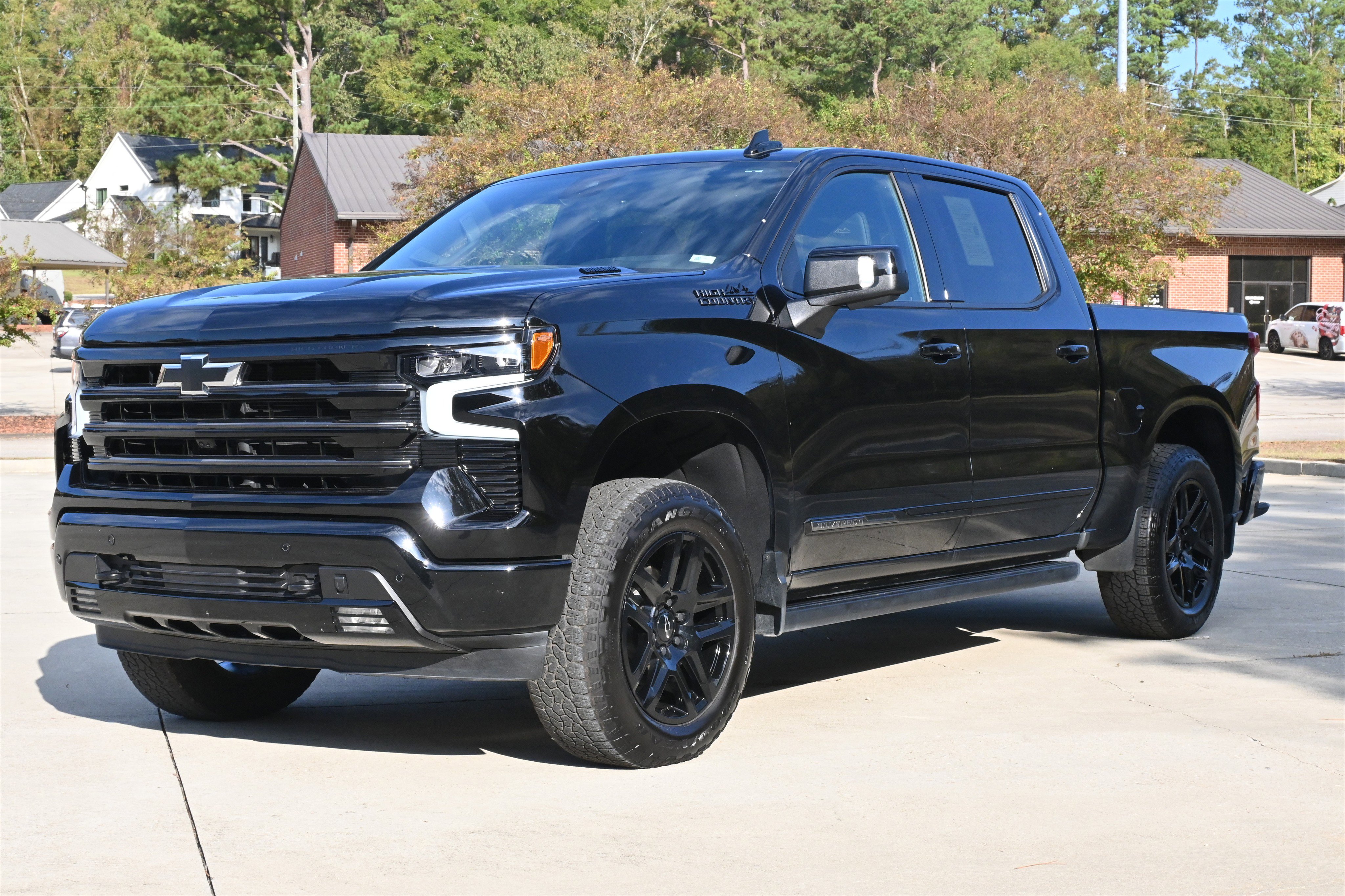 Used 2024 Chevrolet Silverado 1500 High Country w/ Midnight Edition image 5