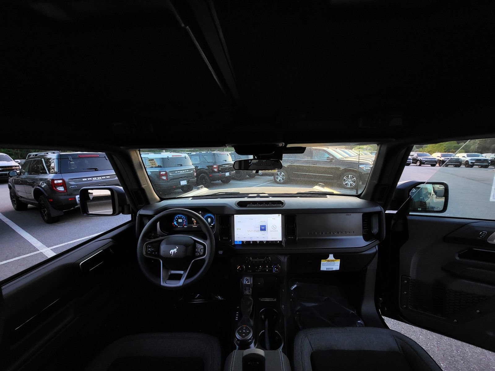 Used 2025 Ford Bronco 2-Door w/ Sasquatch Package image 12