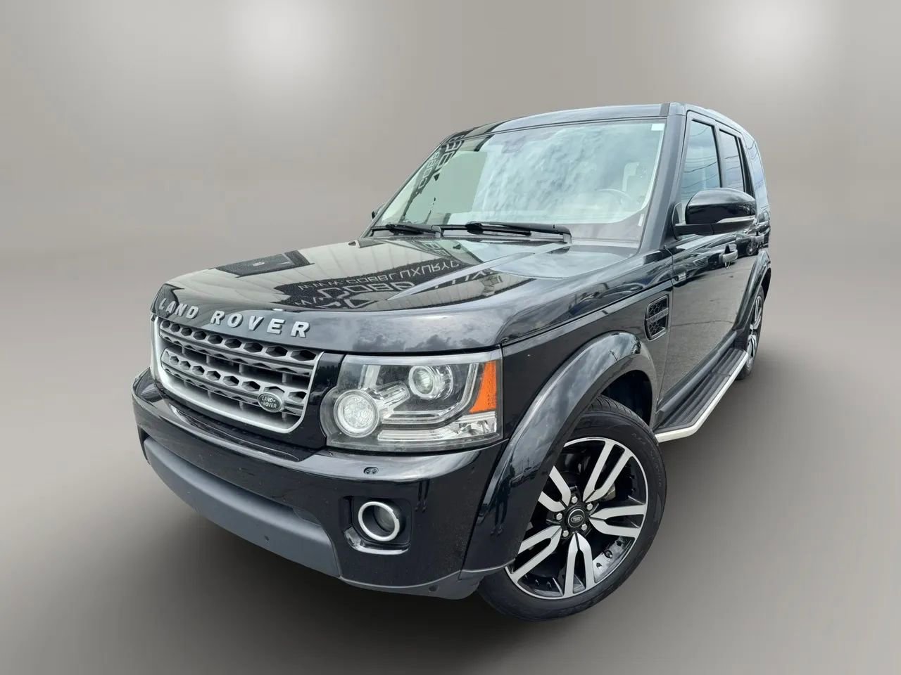 Used 2015 Land Rover LR4 HSE AWD/4WD image 1