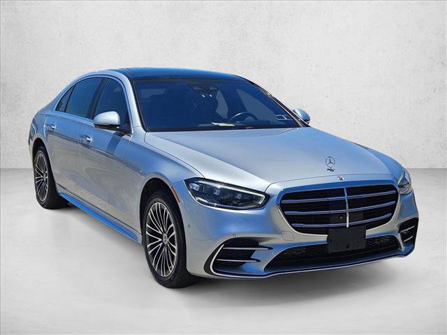 Used 2022 Mercedes-Benz S 500 4MATIC image 3