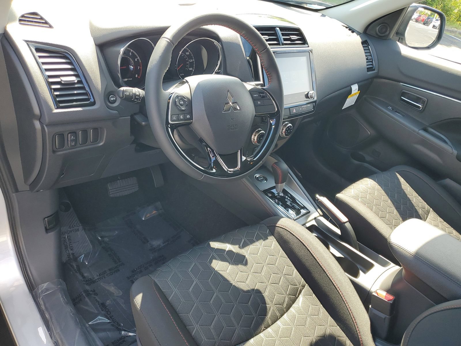 New 2026 Mitsubishi Outlander Sport LE AWD/4WD image 6