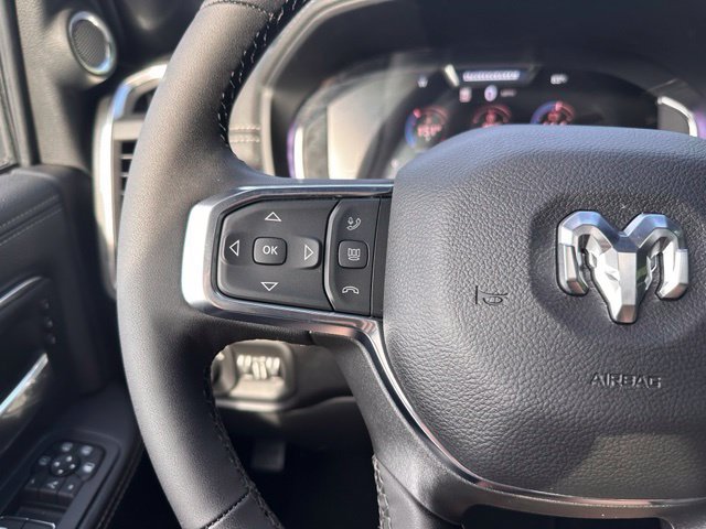 New 2026 RAM 2500 Laramie AWD/4WD image 19
