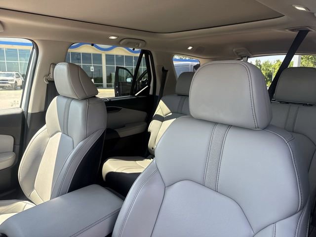 Certified 2023 Honda Pilot Touring image 11