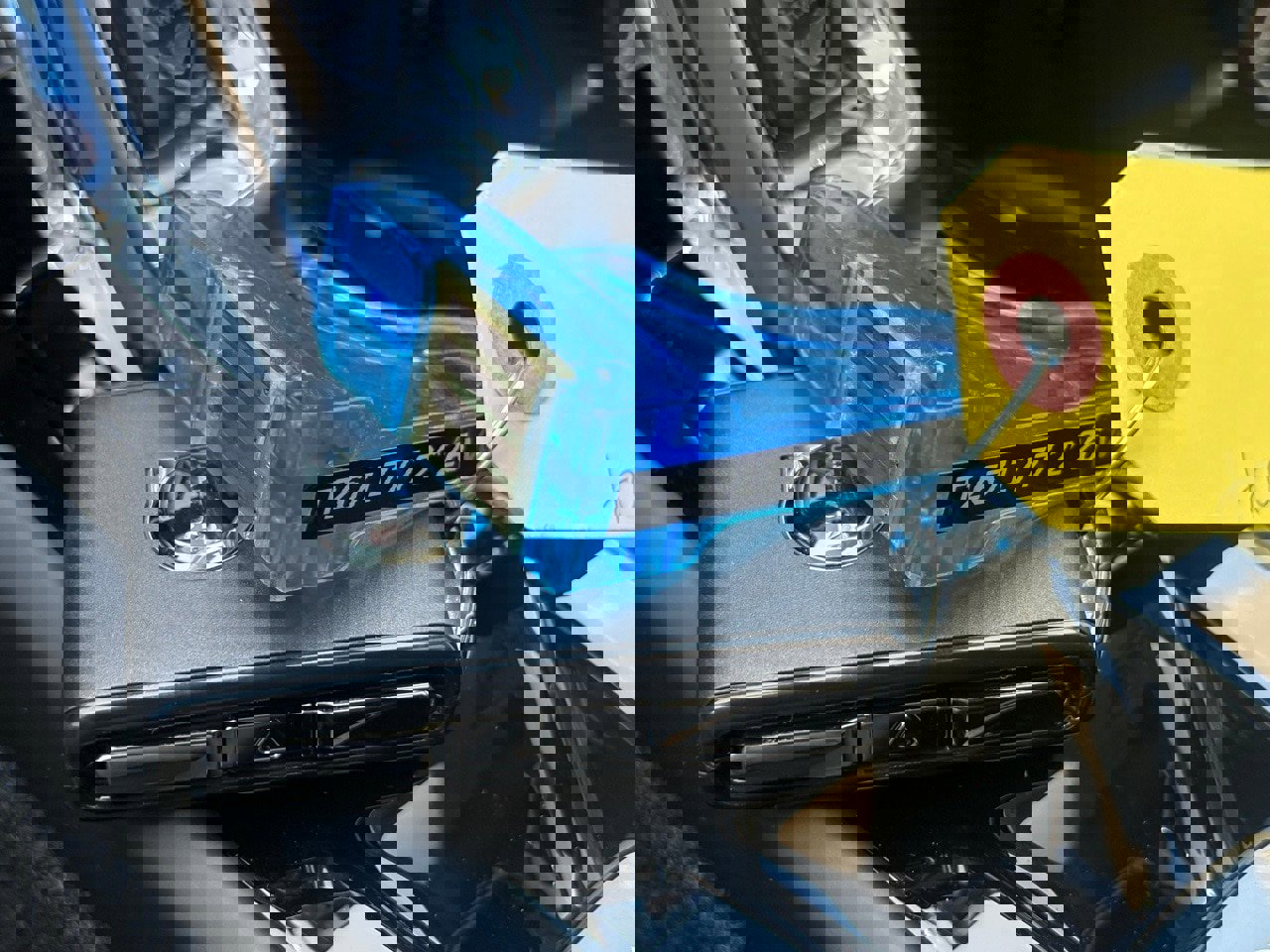 New 2026 Volvo XC40 B4 Plus w/ Protection Package Premier image 23