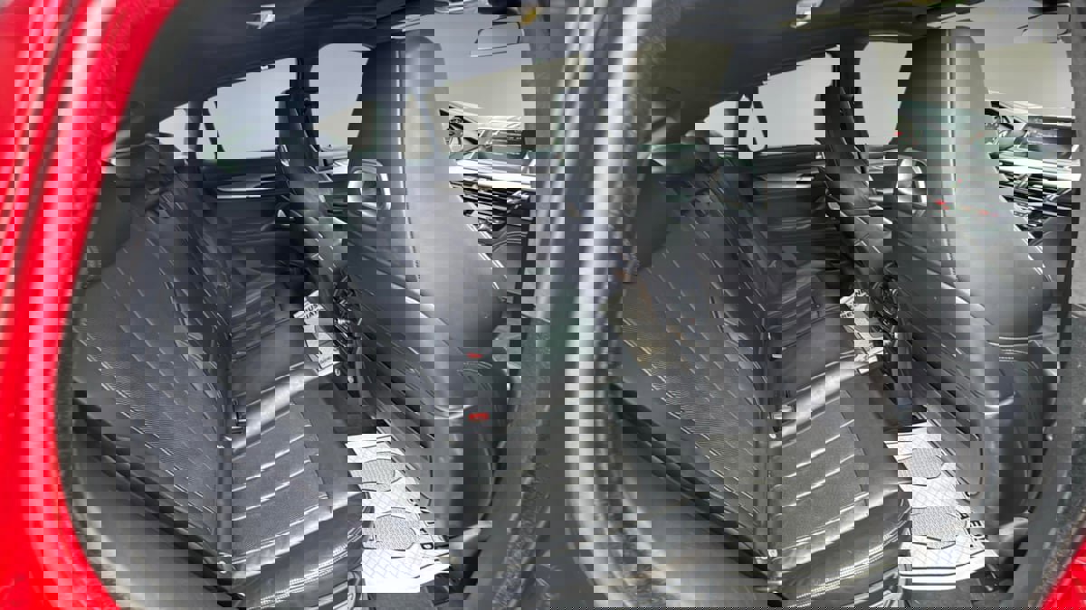 Used 2015 BMW X6 M image 14