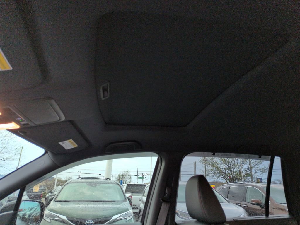 Used 2025 Honda Passport Black Edition image 21