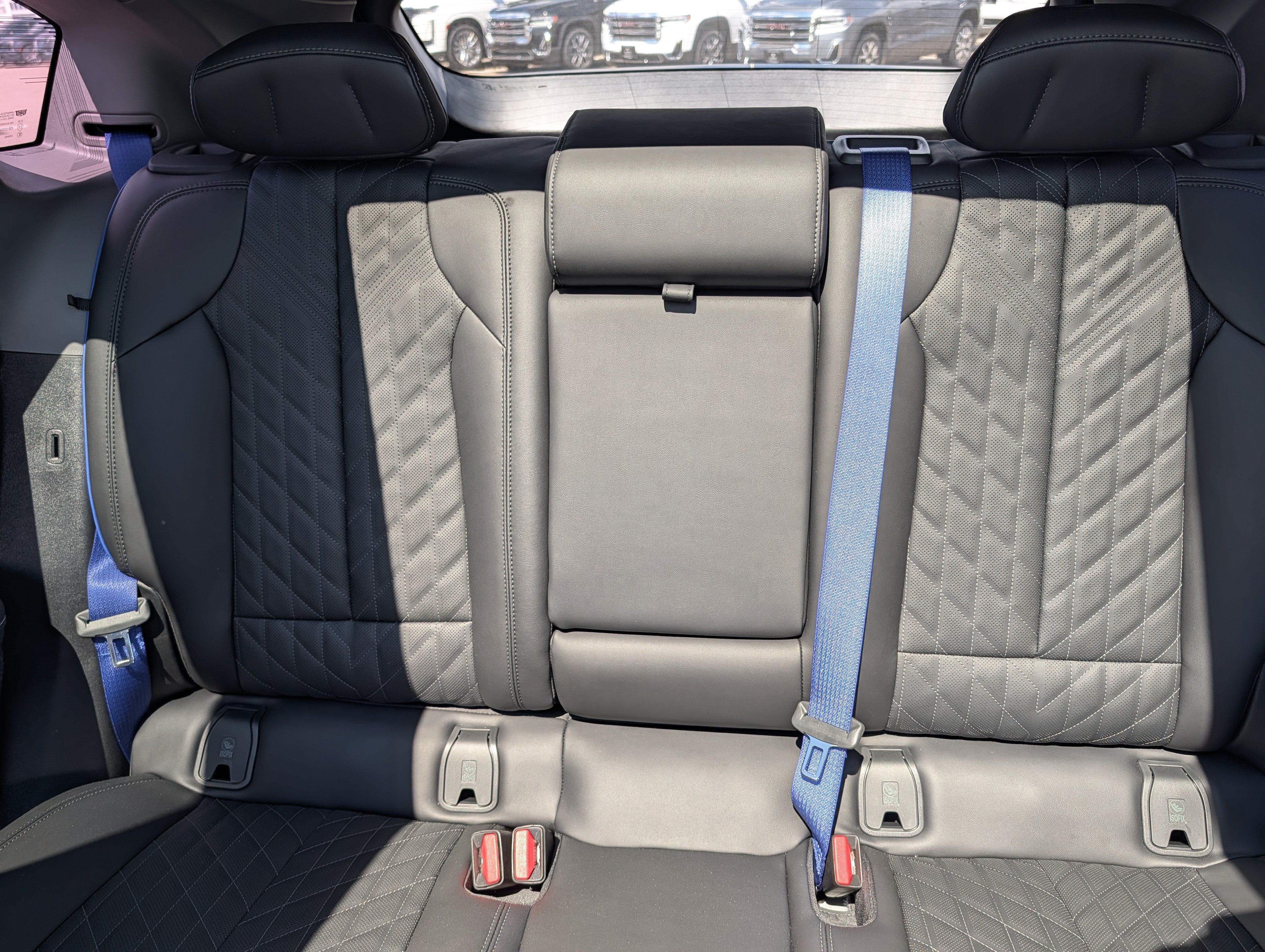 New 2026 Cadillac Optiq V w/ Magnus Launch Edition AWD/4WD image 15