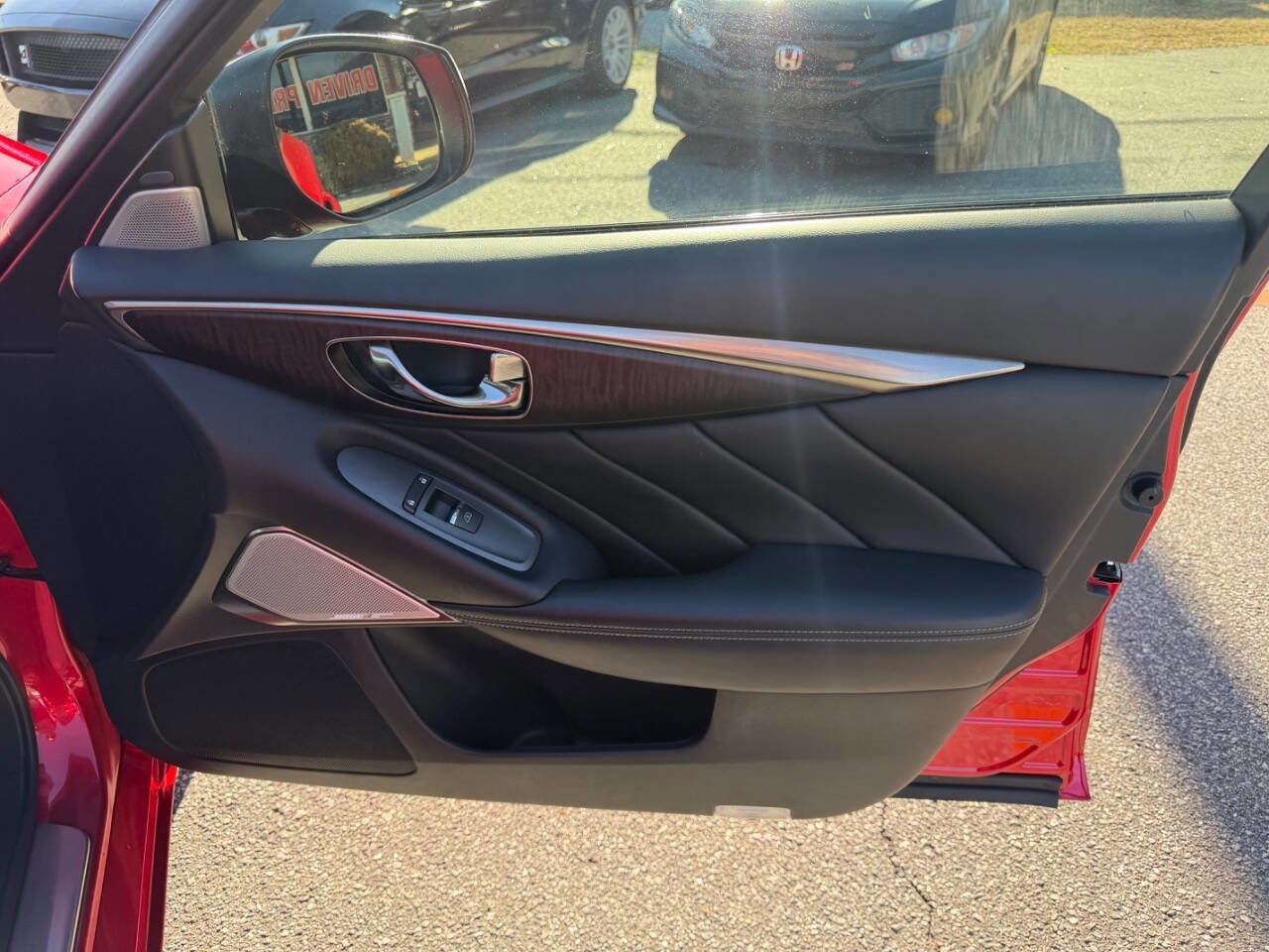 Used 2017 INFINITI Q50 Red Sport 400 image 20
