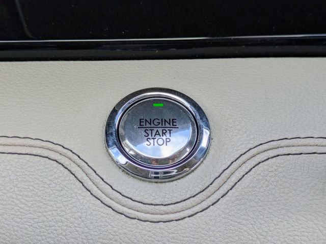 Used 2018 Lincoln Navigator Select image 38