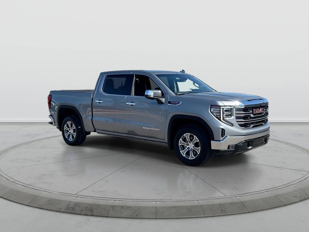 Used 2023 GMC Sierra 1500 SLT w/ SLT Convenience Package RWD image 2