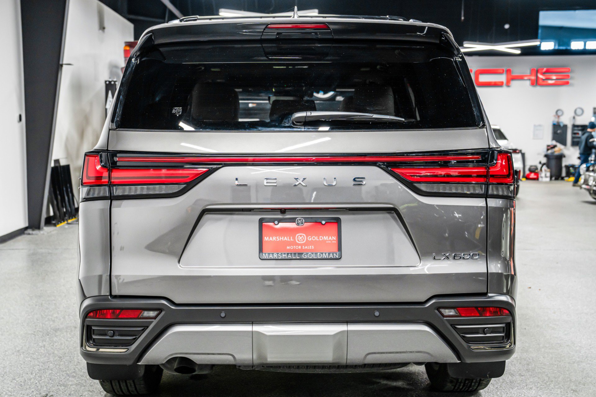 Used 2024 Lexus LX 600 4WD w/ Appearance Package image 7