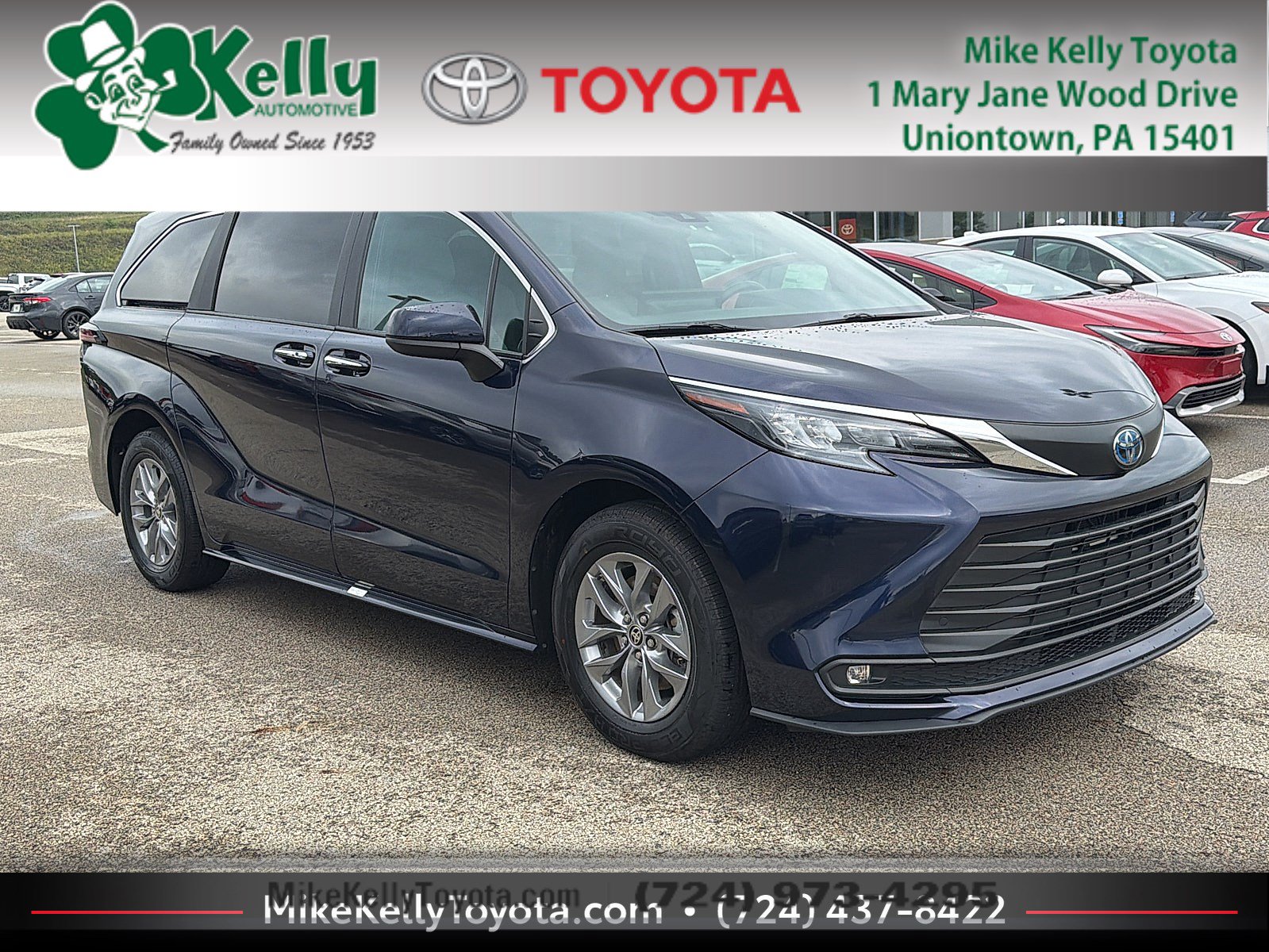 Used 2025 Toyota Sienna XLE