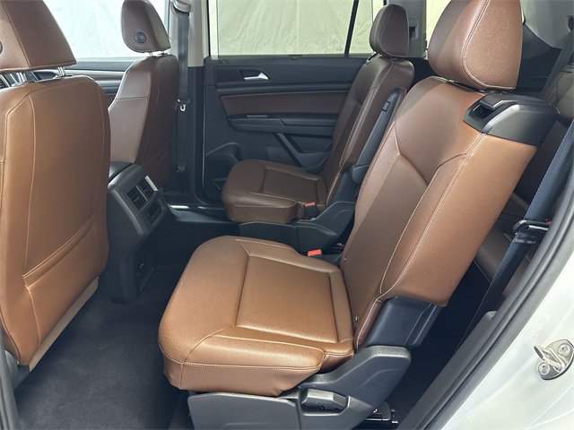 Used 2021 Volkswagen Atlas SE image 12