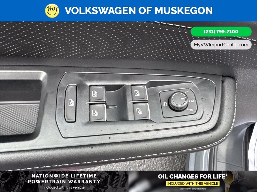 New 2026 Volkswagen Atlas Cross Sport SEL Premium R-Line AWD/4WD image 11