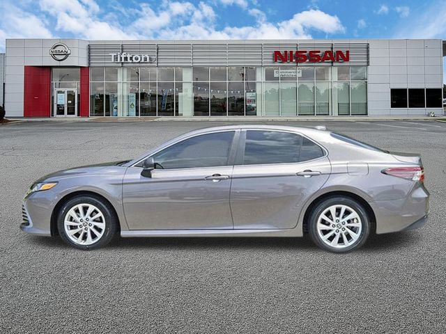 Used 2021 Toyota Camry LE FWD image 7