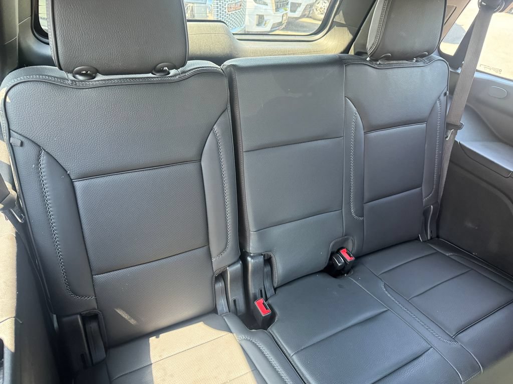 Used 2022 GMC Yukon Denali AWD/4WD image 35