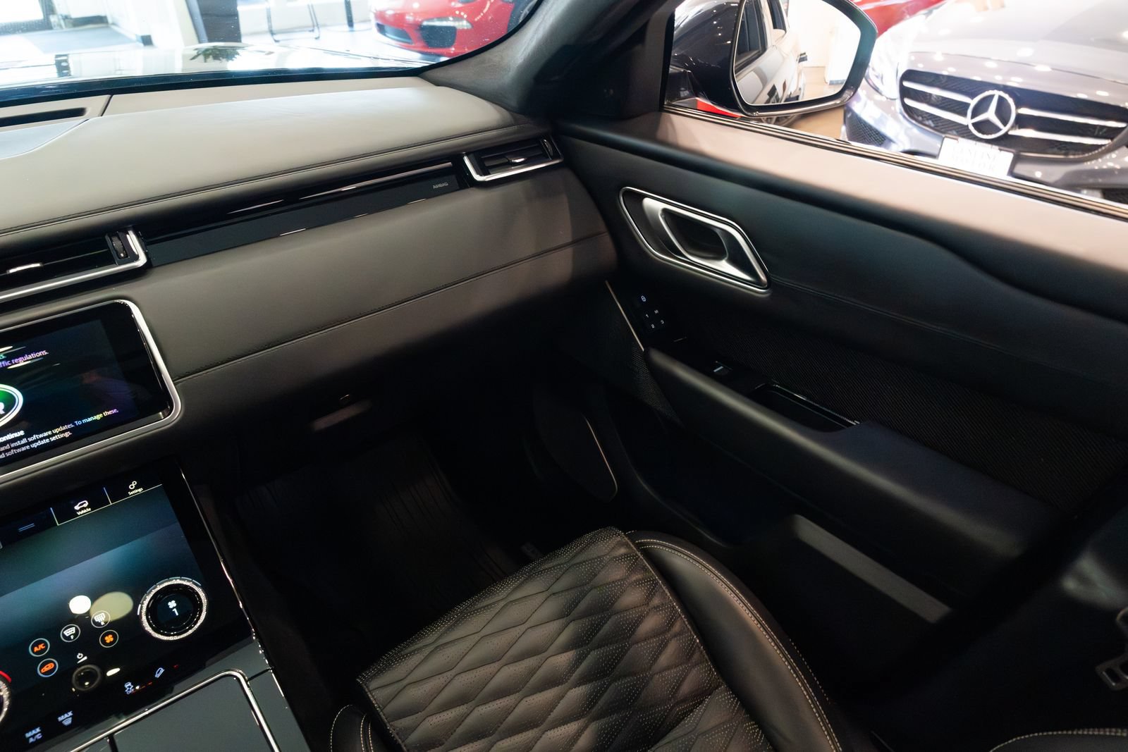 Used 2020 Land Rover Range Rover Velar SV Autobiography Dynamic AWD/4WD image 11