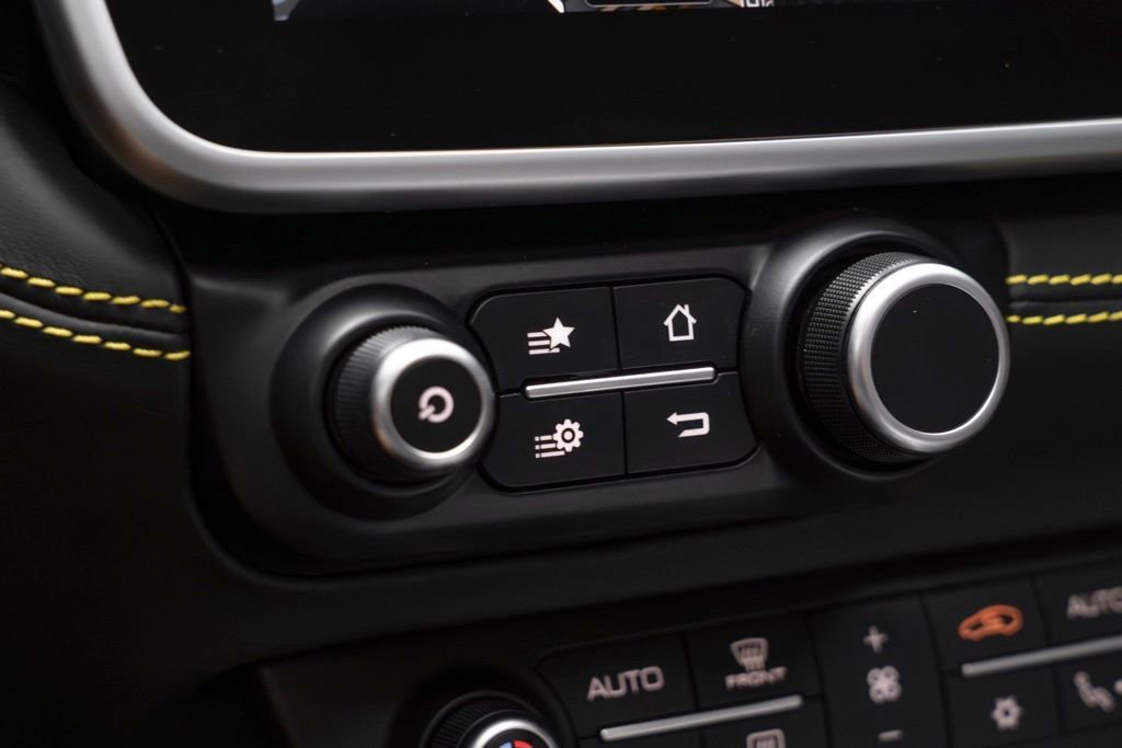 Used 2019 Ferrari Portofino image 35