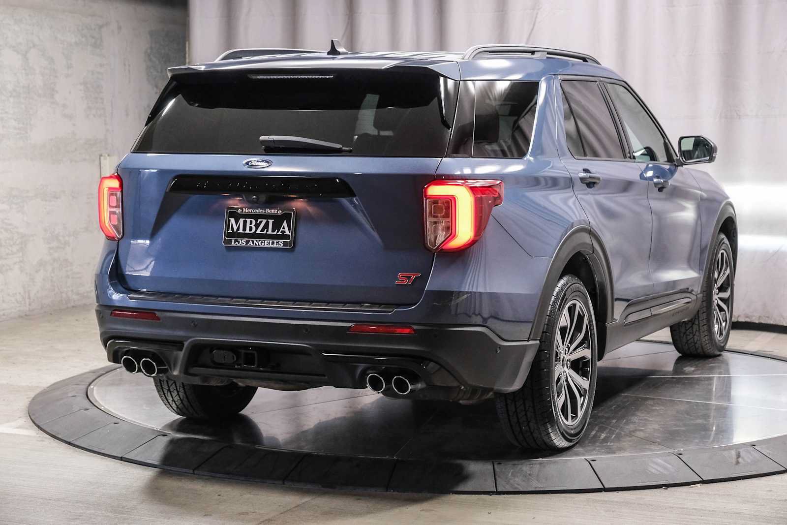 Used 2021 Ford Explorer ST w/ Equipment Group 401A AWD/4WD image 4