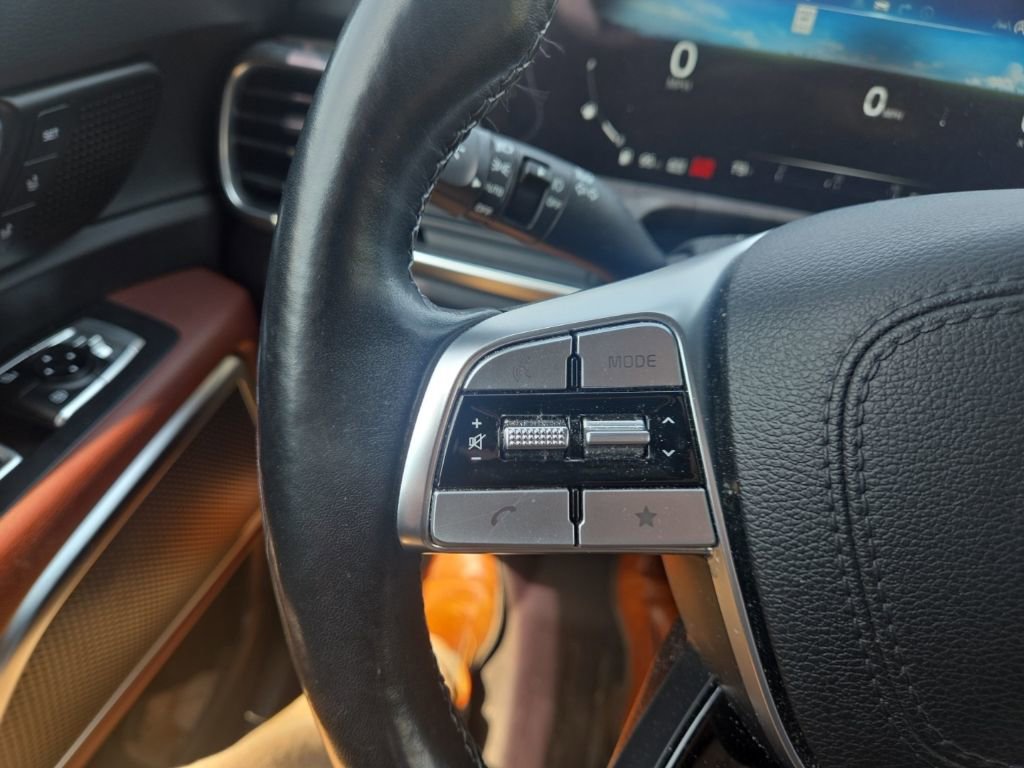 Used 2024 Kia Telluride SX Prestige image 16