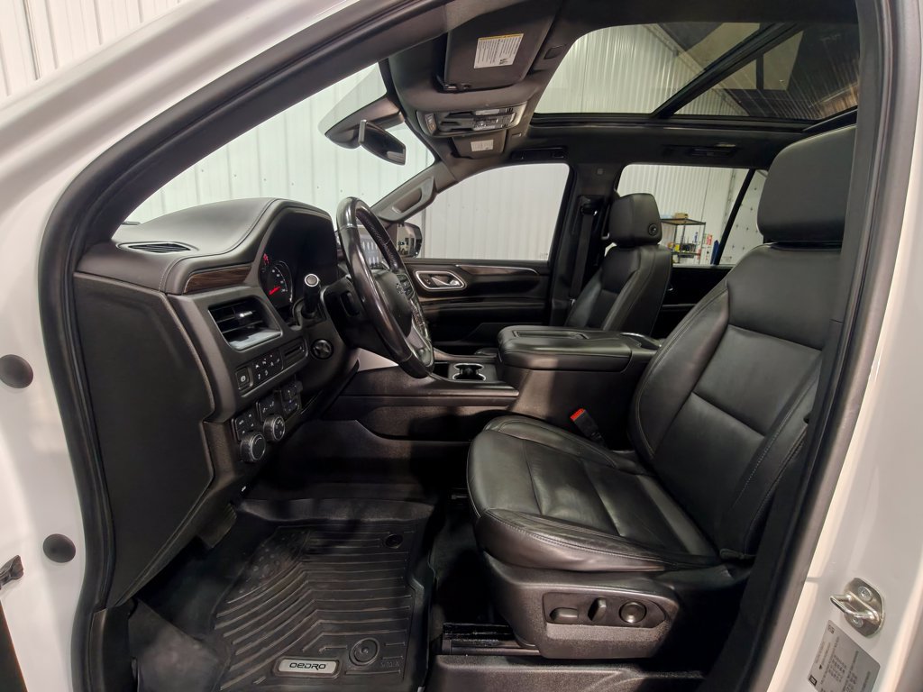 Used 2021 Chevrolet Tahoe Z71 w/ Z71 Signature Package AWD/4WD image 31
