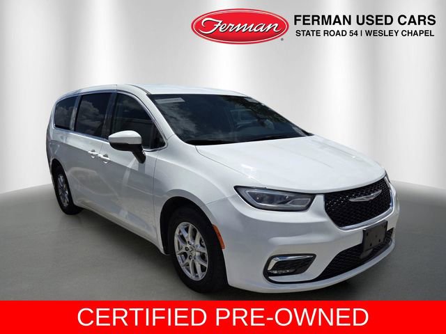 Certified 2023 Chrysler Pacifica Touring-L FWD image 1