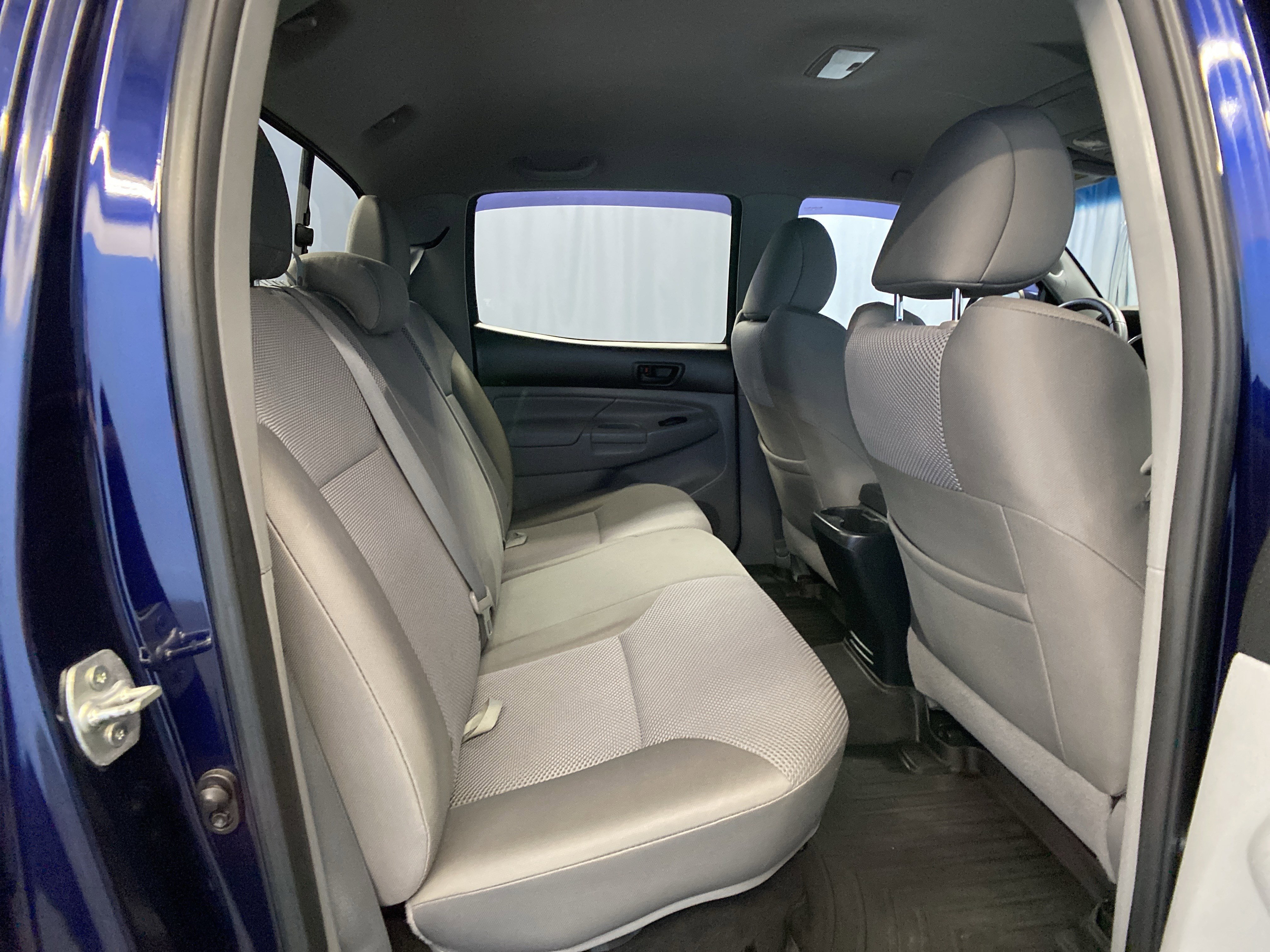 Used 2013 Toyota Tacoma 4x4 Double Cab w/ TRD Off-Road Pkg image 32