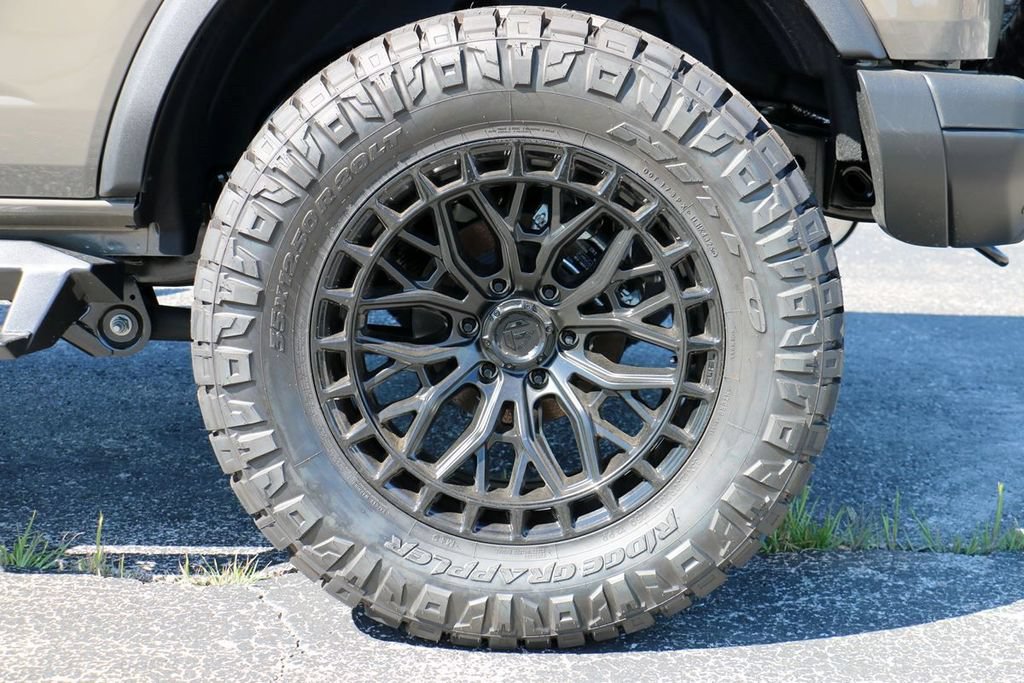 New 2025 Ford Bronco Big Bend w/ Black Diamond Package AWD/4WD image 8