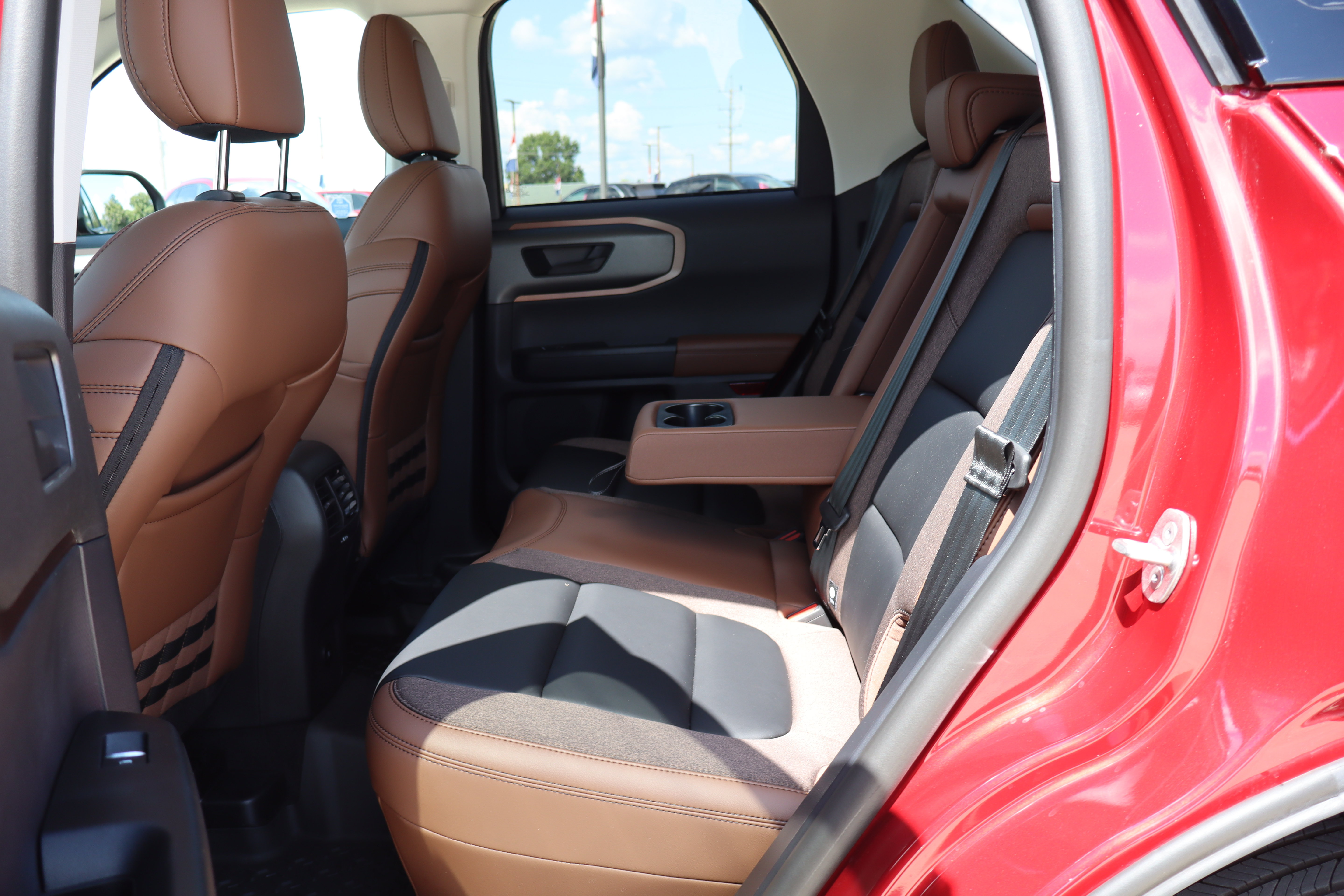 Used 2025 Ford Bronco Sport Outer Banks AWD/4WD image 10