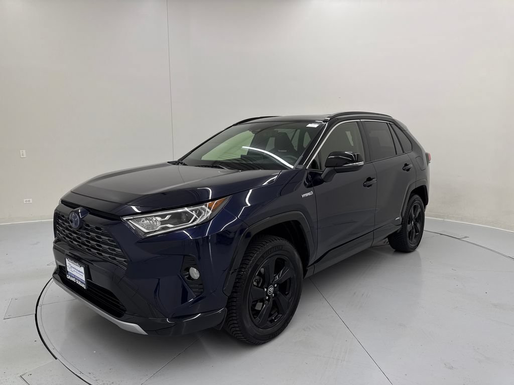 Used 2019 Toyota RAV4 XSE w/ XSE Weather Package AWD/4WD image 2
