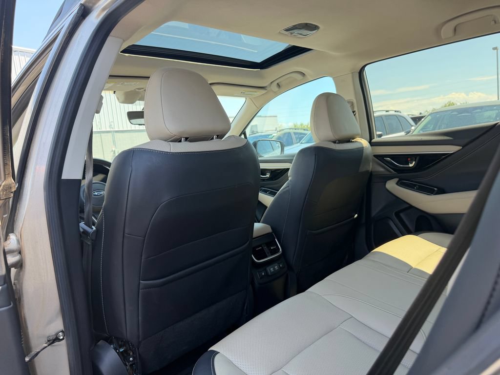 Used 2020 Subaru Outback Limited w/ Popular Package #2 AWD/4WD image 6