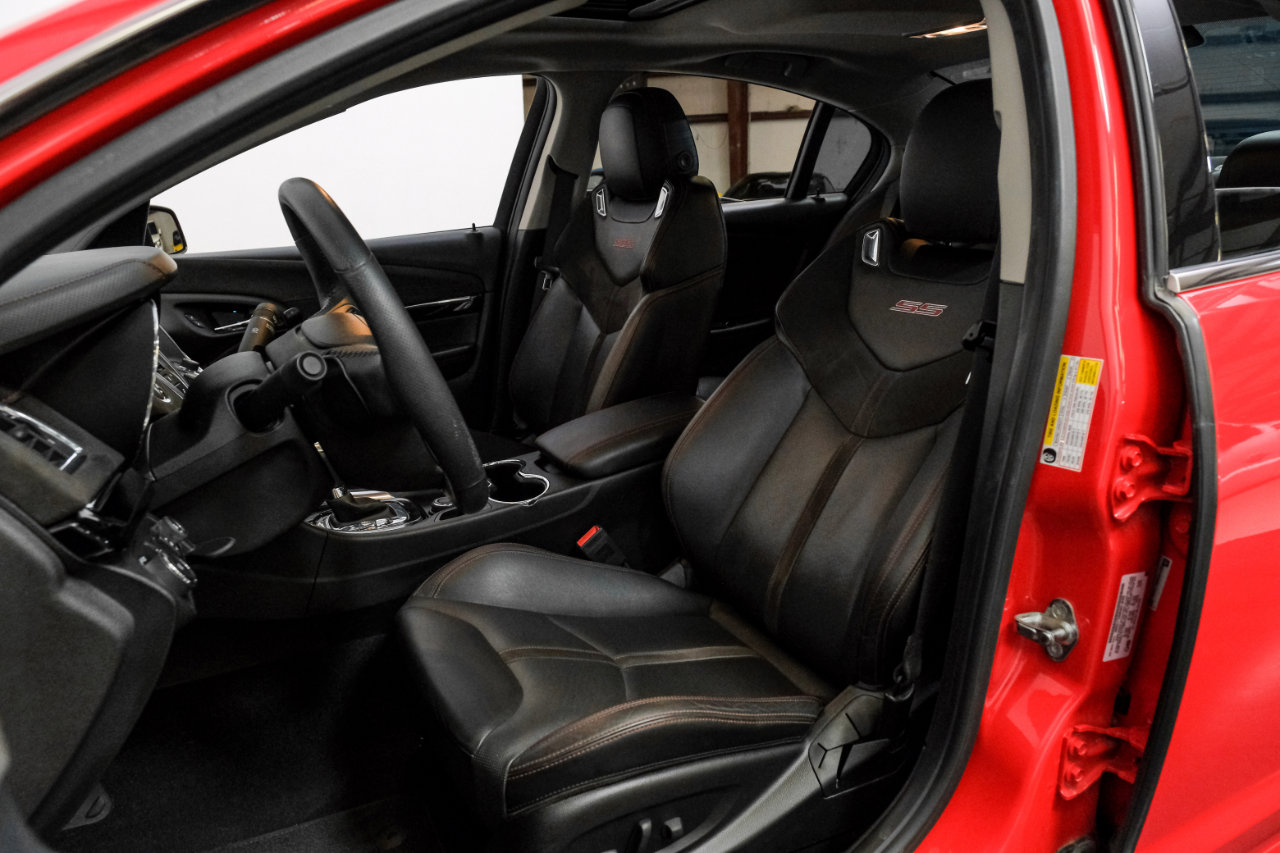 Used 2015 Chevrolet SS image 31