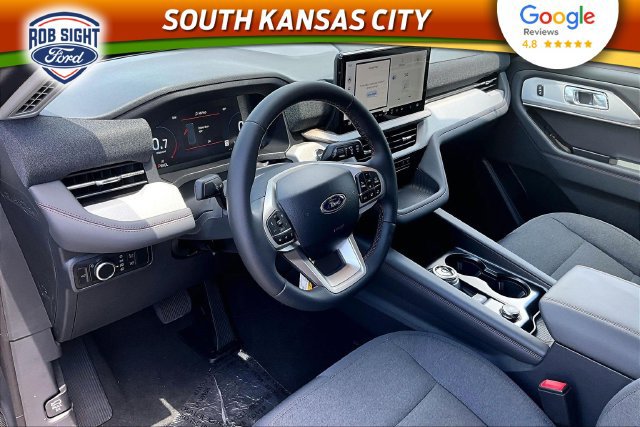 New 2026 Ford Explorer Active AWD/4WD image 7