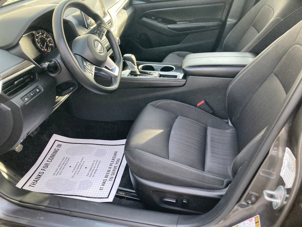 Used 2023 Nissan Altima 2.5 SV image 13
