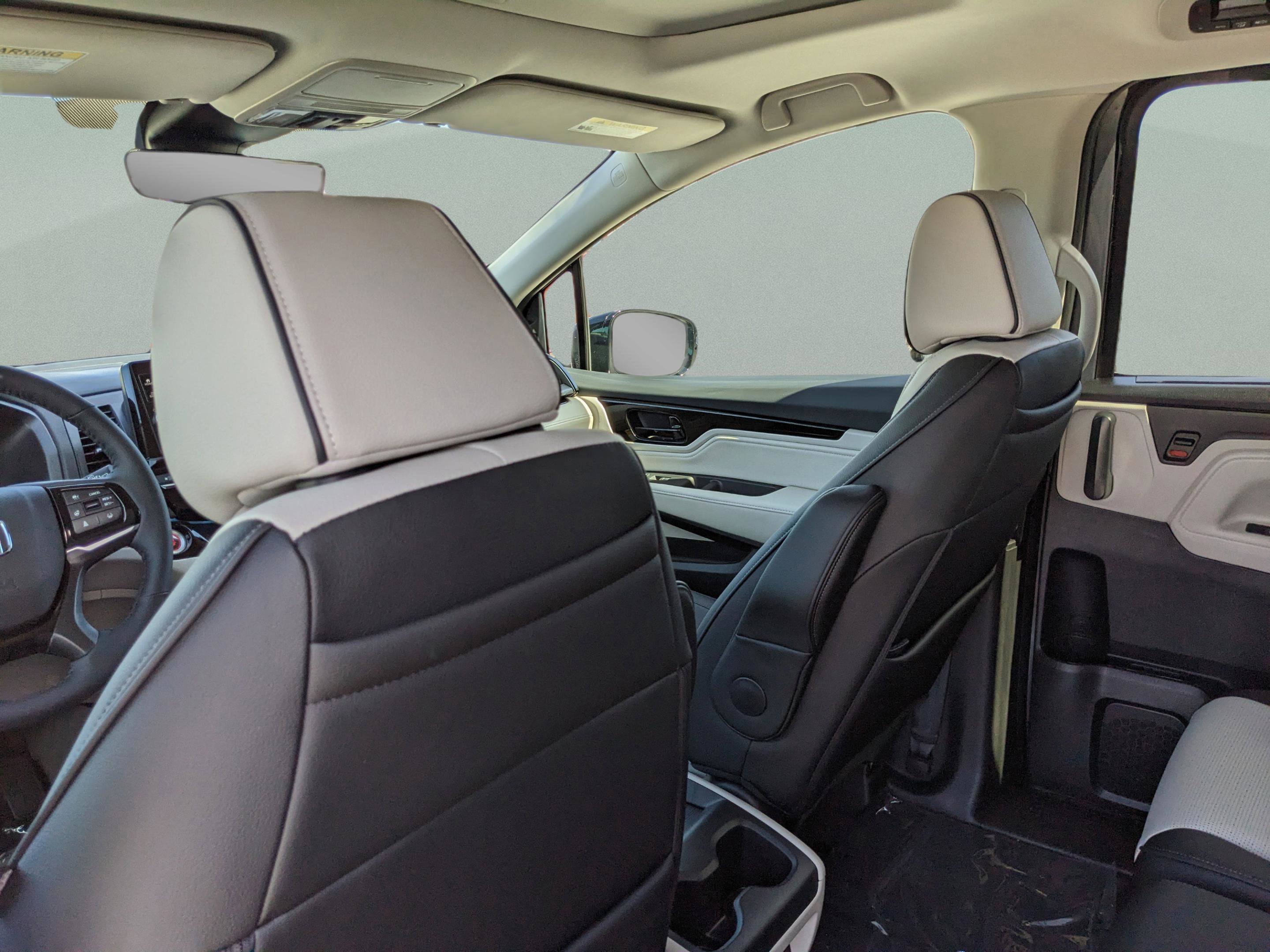 New 2026 Honda Odyssey Elite image 18