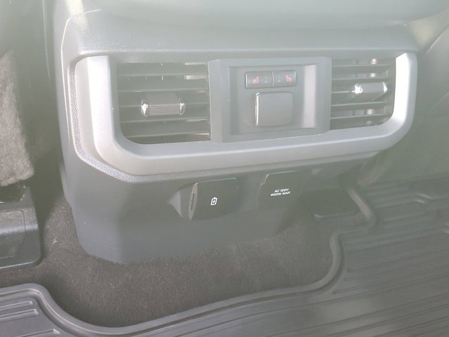 Certified 2021 Ford F150 Lariat w/ Equipment Group 502A High image 18