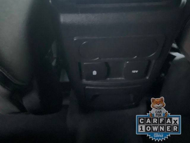 Used 2023 Ford Explorer XLT image 16