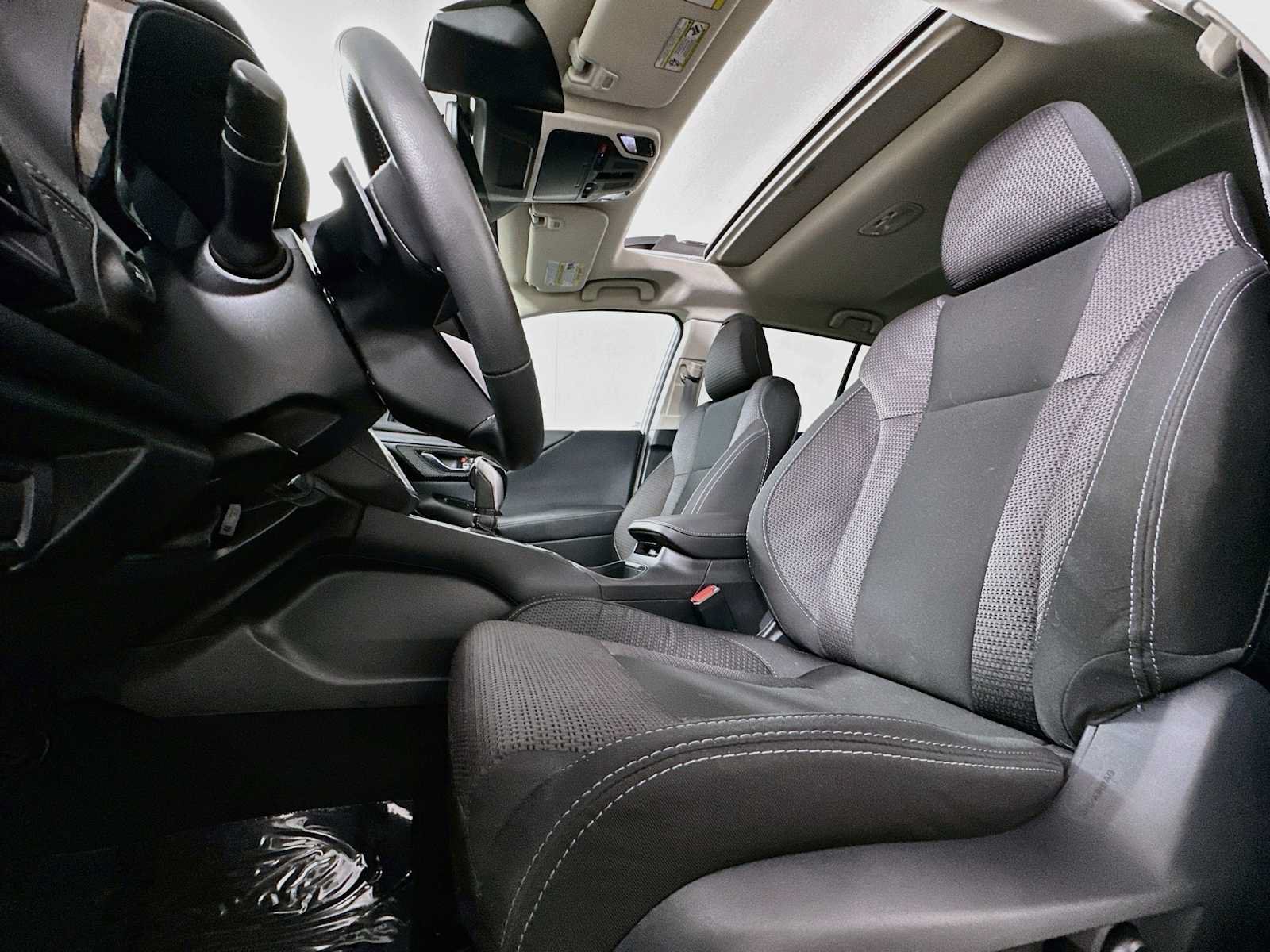 Certified 2025 Subaru Outback Premium AWD/4WD image 19